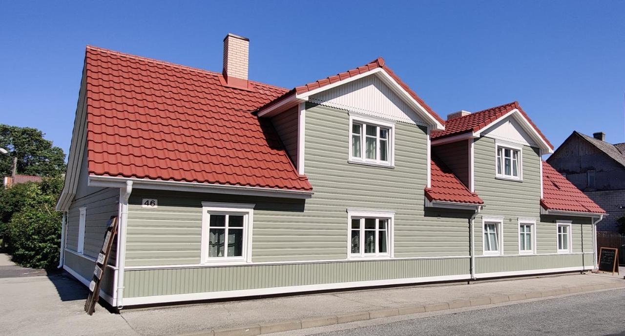 Alice Backyard-Holiday Home And Spa Pärnu Esterno foto